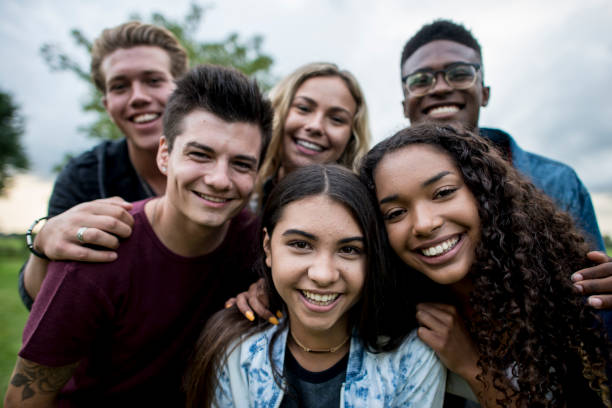 istockphoto-612x612 Ados